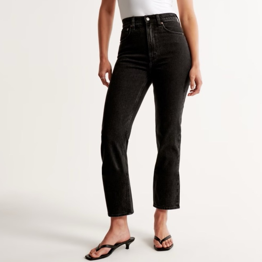 Abercrombie & Fitch The Ankle Straight Ultra High Rise